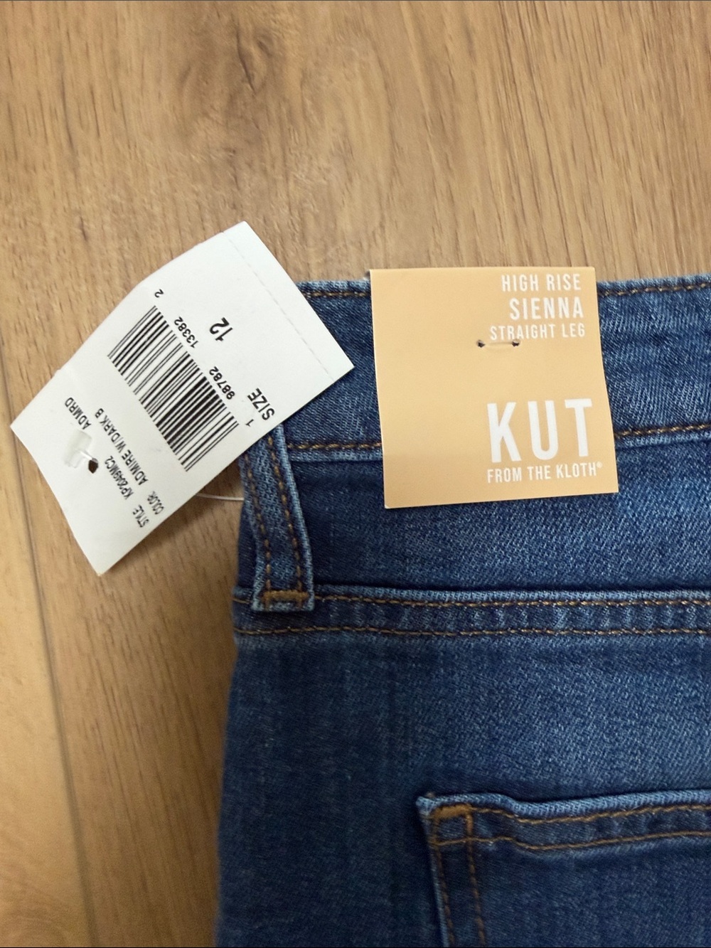 Kut from the Kloth Wide Cuff Cropped Jeans in Blue Wash - Picture 8 of 8